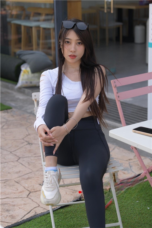 1159053biibawvsm.jpg