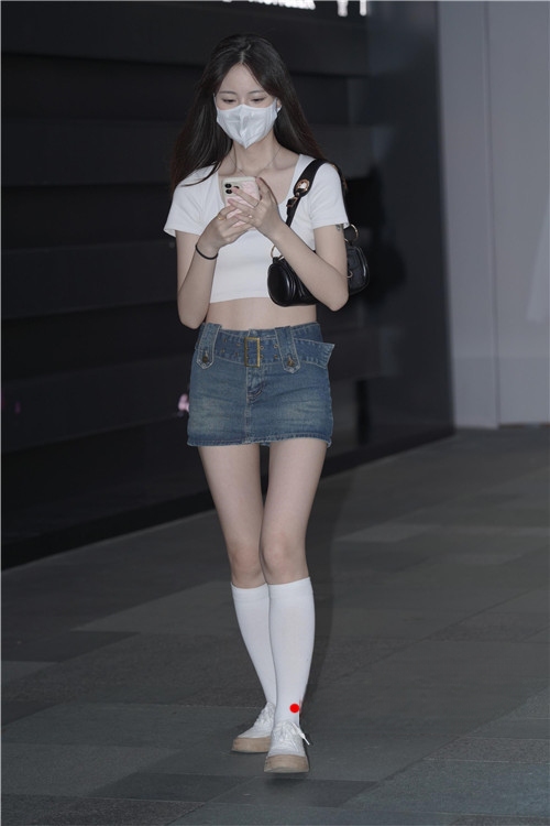 31839fuil4rvqcaa.jpg