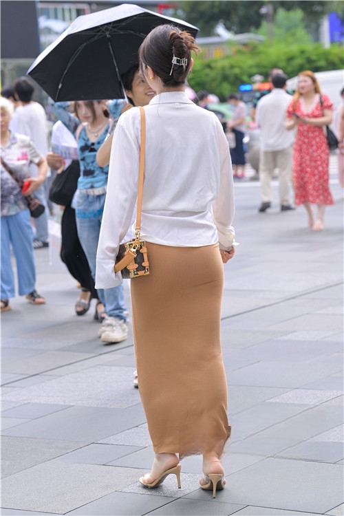 31785h0swz5unyxn.jpg