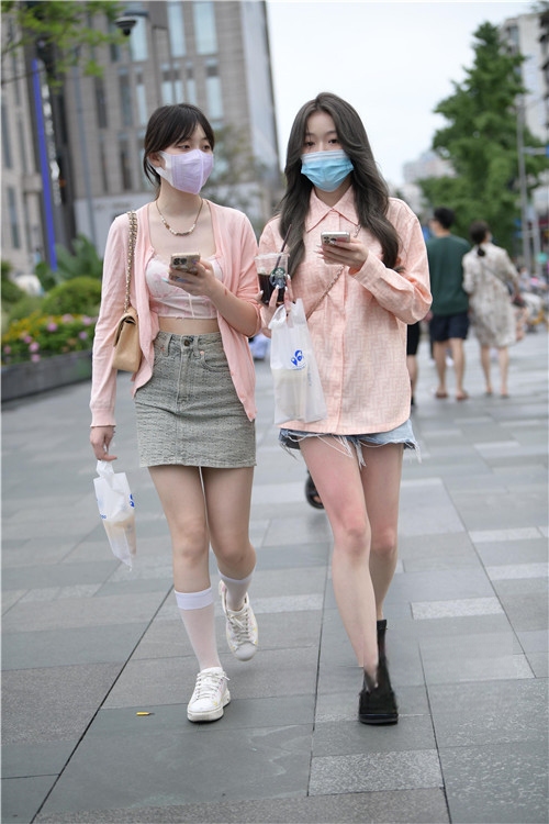 3165833khuna2xvh.jpg