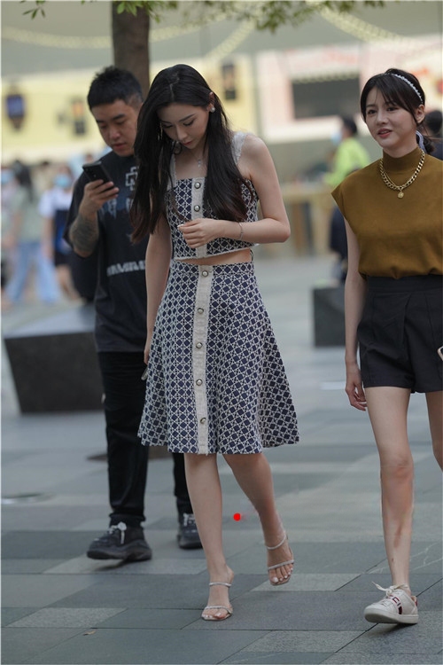 98471w15kck0sr1.jpg
