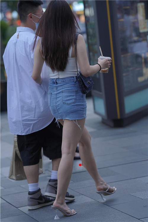 9766eslhaelhwaz.jpg