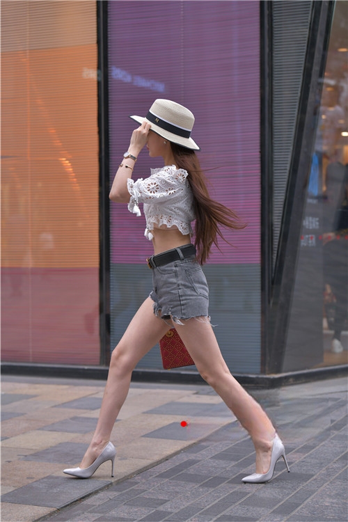 89633r5ychwmwzs.jpg