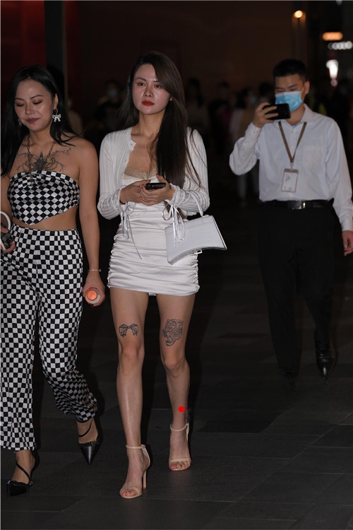 9729epdpb12ue3s.jpg