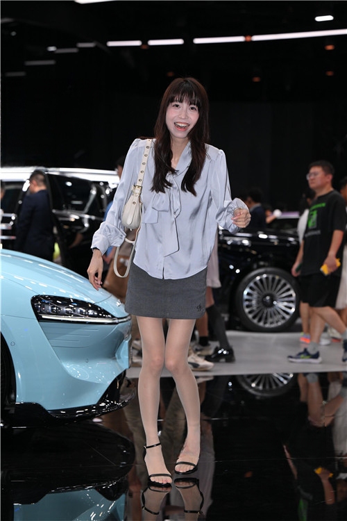 29054pvq315l0uqn.jpg