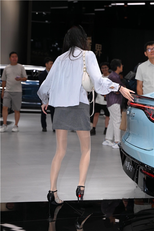 29054qap3u54b33n.jpg