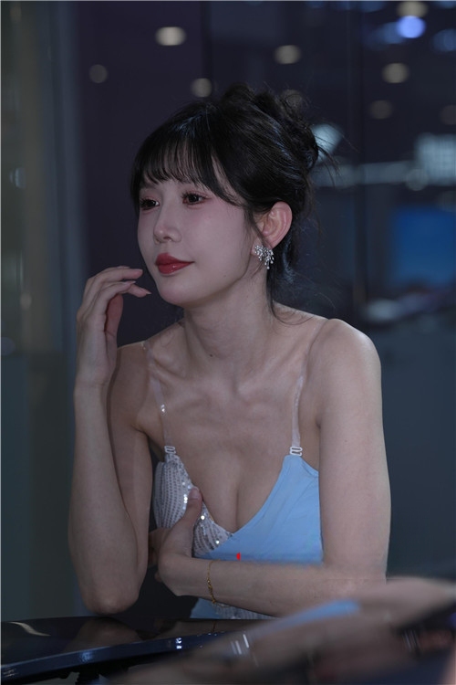 30133izi53upu4br.jpg