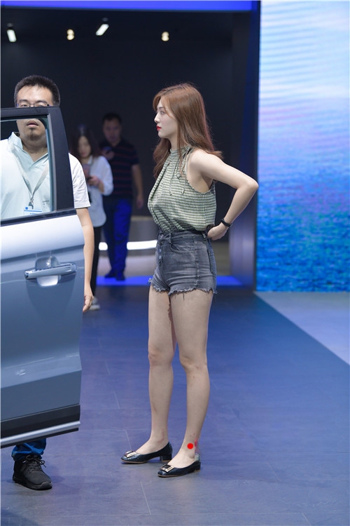 24097yxyd20yo34m.jpg