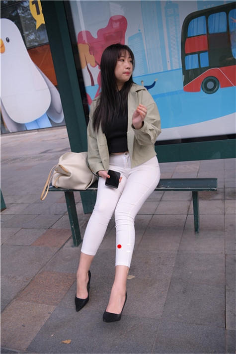 5562f5o21vzrw0g.jpg