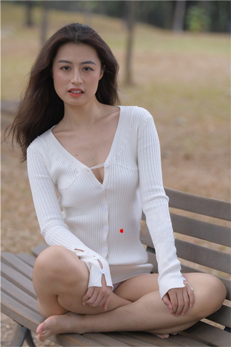 5506id1j02f1mlg.jpg