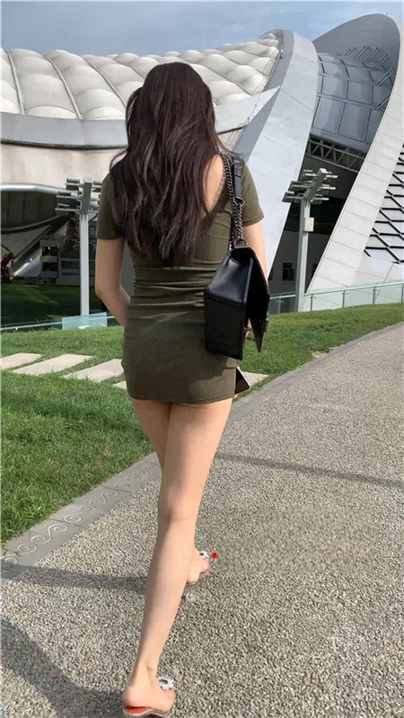 42772r0txs2ywp5.jpg