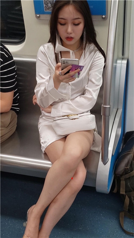 4303515225rvioc.jpg