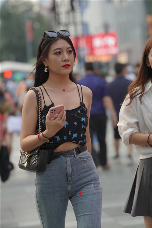 27075xuzypixblzv.jpg