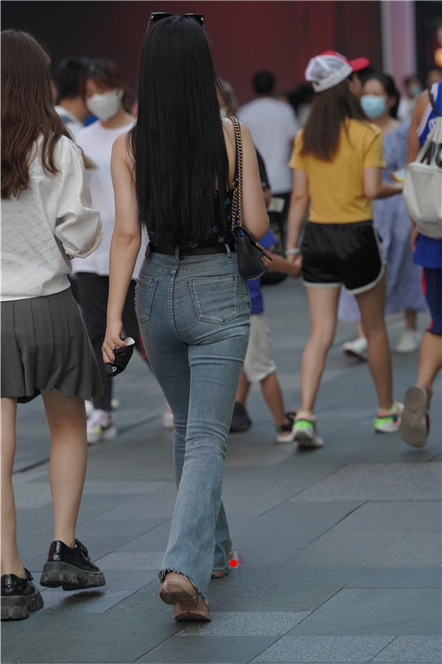 27075gmzxunztxd0.jpg