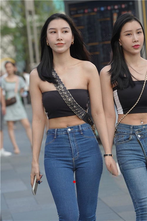 27073ynuwk4j0rds.jpg