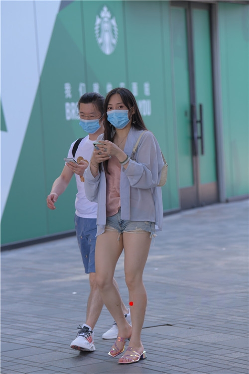 8414dxryoezjwfy.jpg