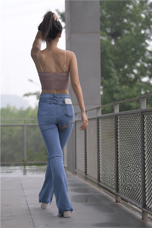 11589ro5acetb3p1.jpg