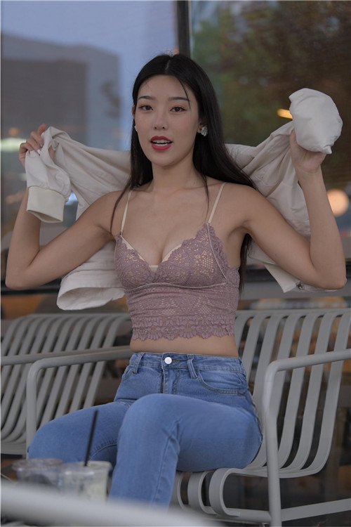 11589prhdkkrelo2.jpg