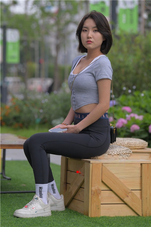 8895bzdthilogld.jpg
