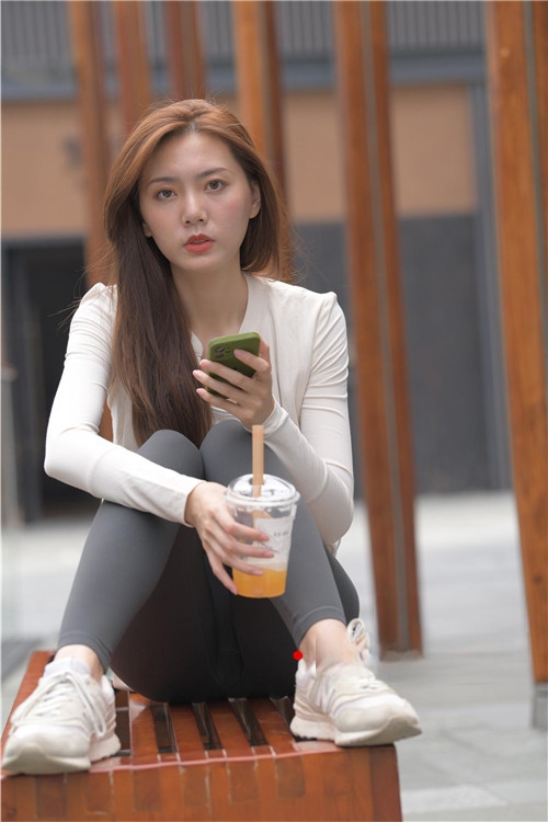 8902pngrd3svhmn.jpg