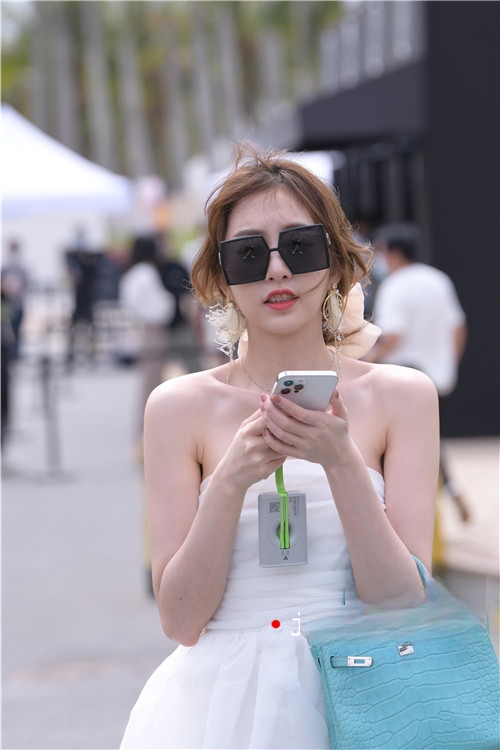31270segyhjz3jr4.jpg