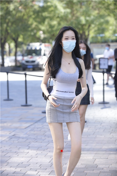 313652o1hqfb3dvm.jpg