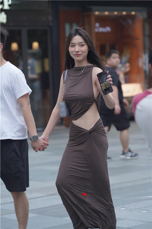 31155lj3wdgynydb.jpg