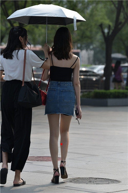 10117lmxyfh4f5e1.jpg