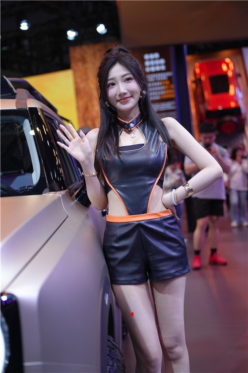 28615phffccvs2ls.jpg