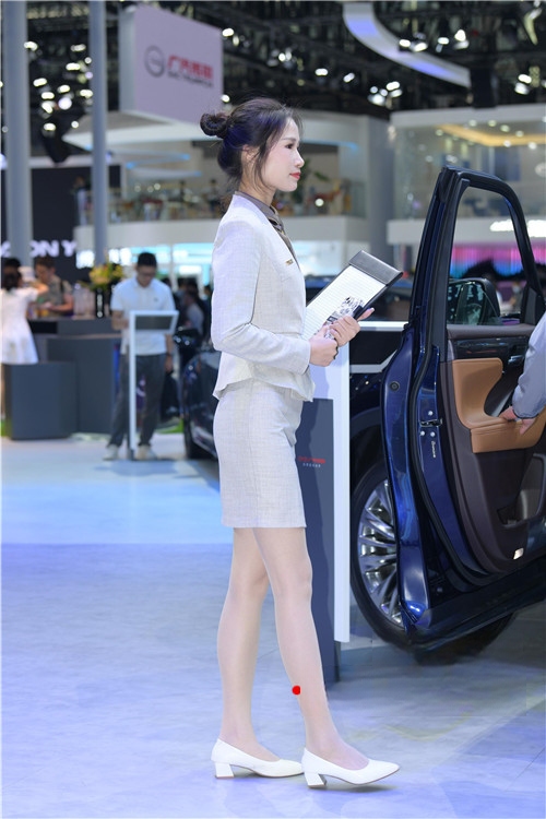 285390efbackl4xb.jpg