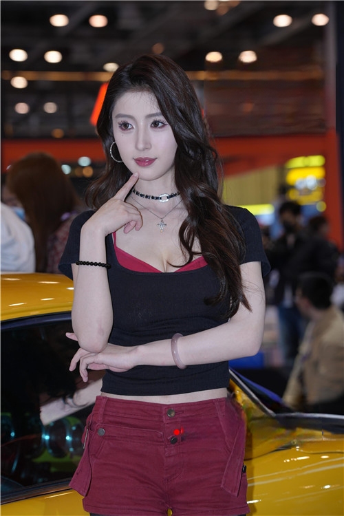28405vvqligqci55.jpg