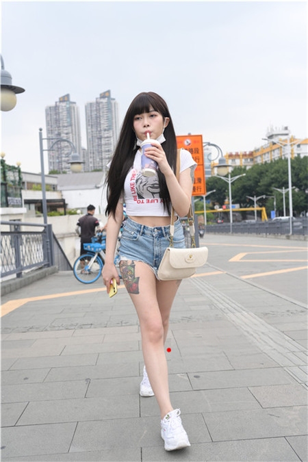 47963heqcsovqt5.jpg