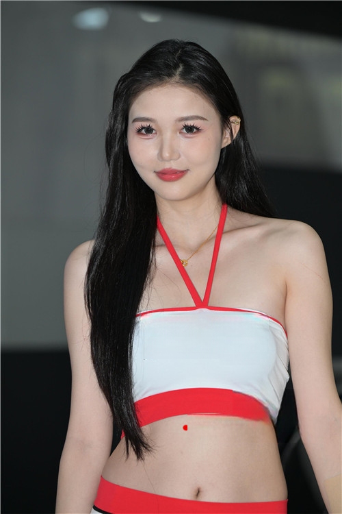 25512ygjythyjjce.jpg