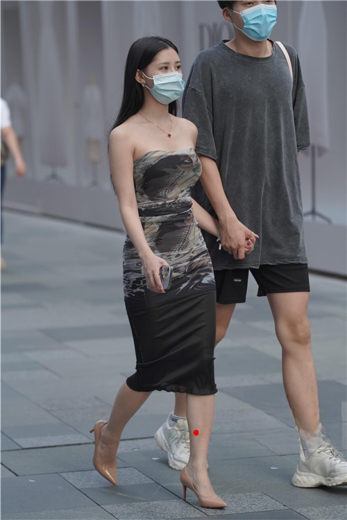 22060tvrfsmk4fce.jpg