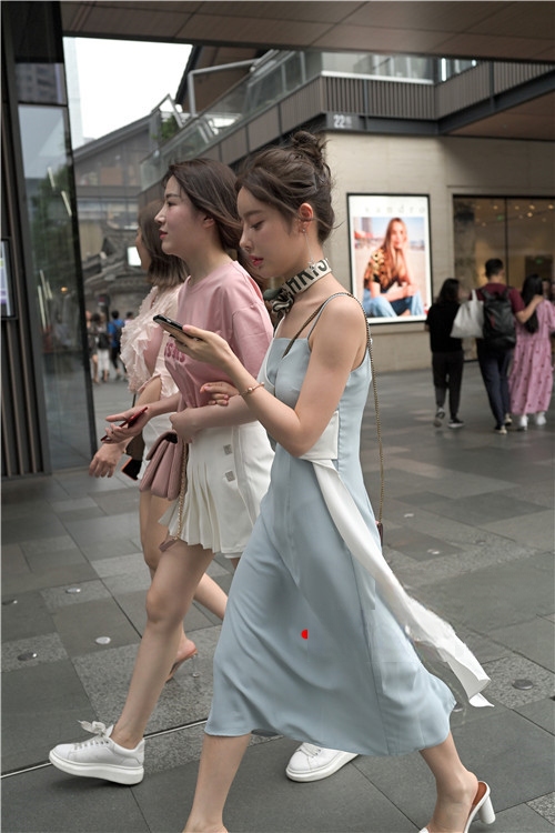 107591gxiubrvsv5.jpg
