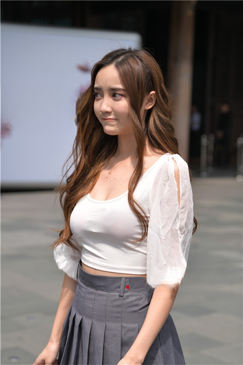 10753auo2vqhnyz5.jpg