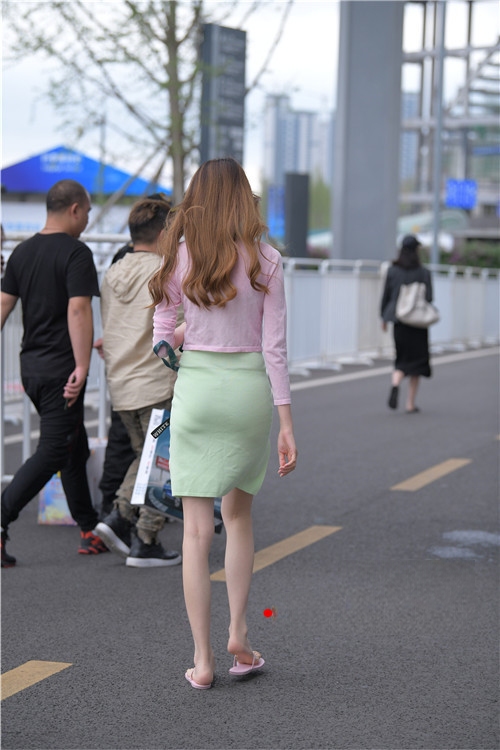 107515ffkqq3qrtf.jpg