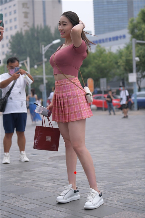 14369jne5o0nhldn.jpg