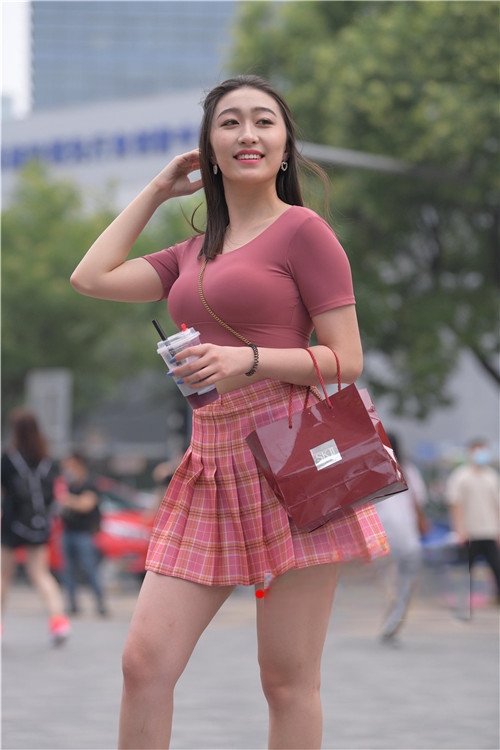 14369qnhd3pl2psu.jpg