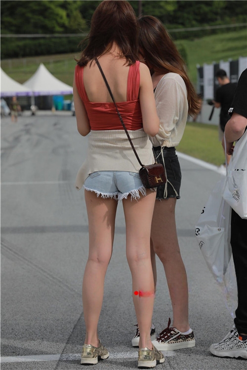 11714ibcnm42rr33.jpg