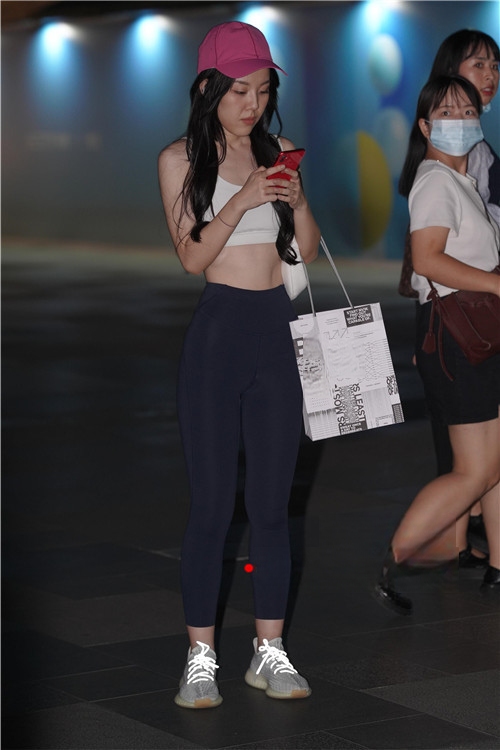 145035j2iqlbmyzh.jpg