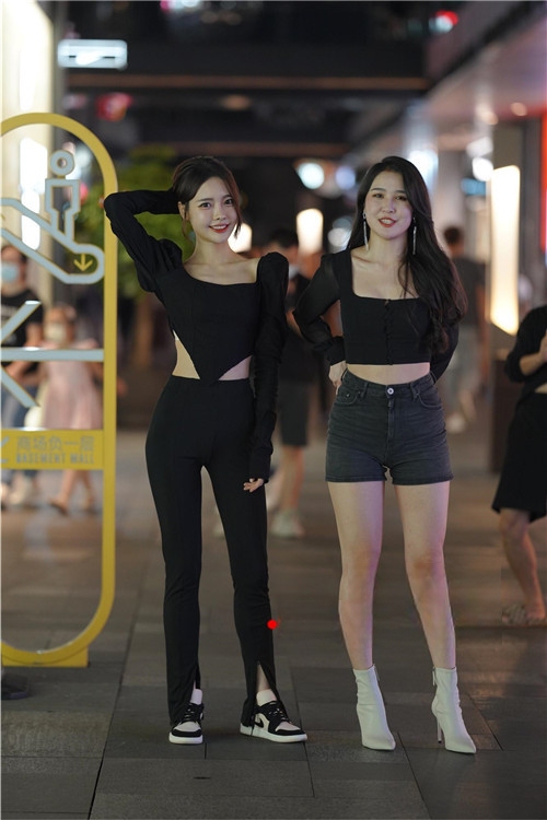 9886midhxmuswfk.jpg
