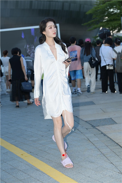 307714xohuxm1qvx.jpg