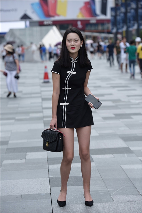 30747gqkzflhnty1.jpg