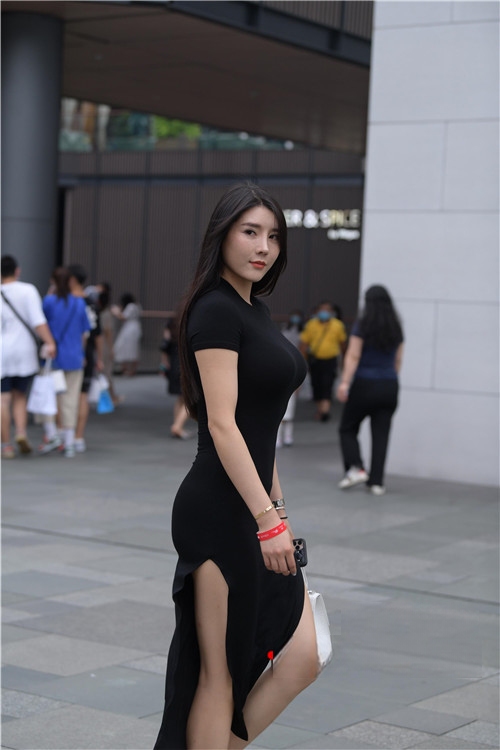 30417awunbnyrc2c.jpg