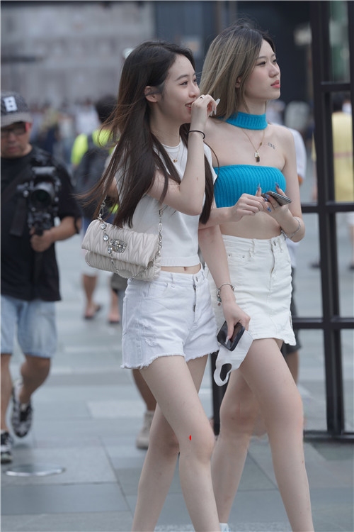 303931uboyxbm5j3.jpg