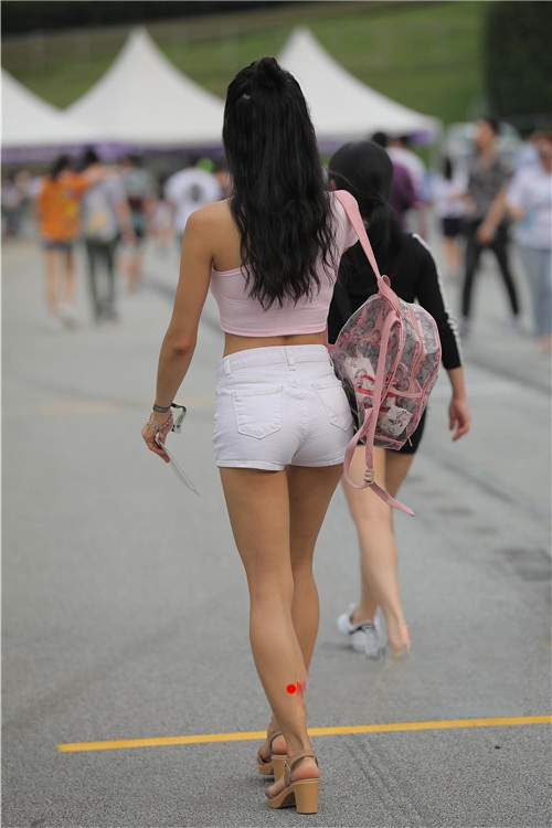 116491p2pon4npnj.jpg