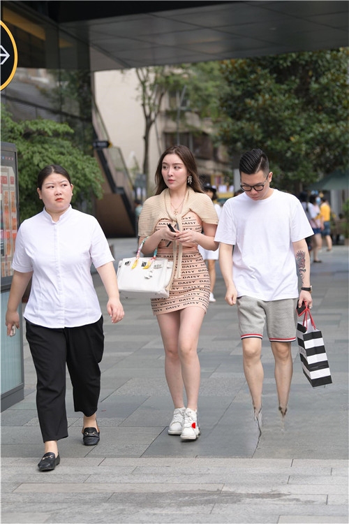 10919hoadtwff3c2.jpg