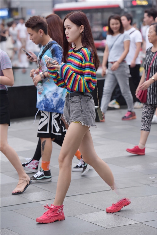 10781h341shx1jtt.jpg