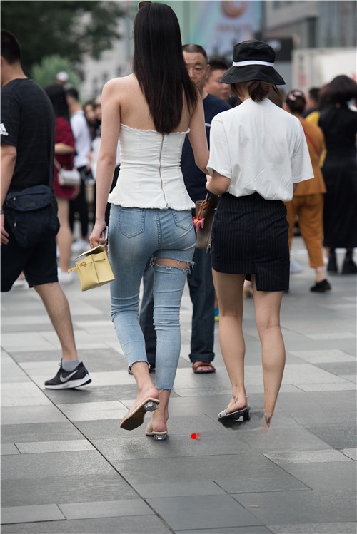 10612zbnvtqkkdtq.jpg